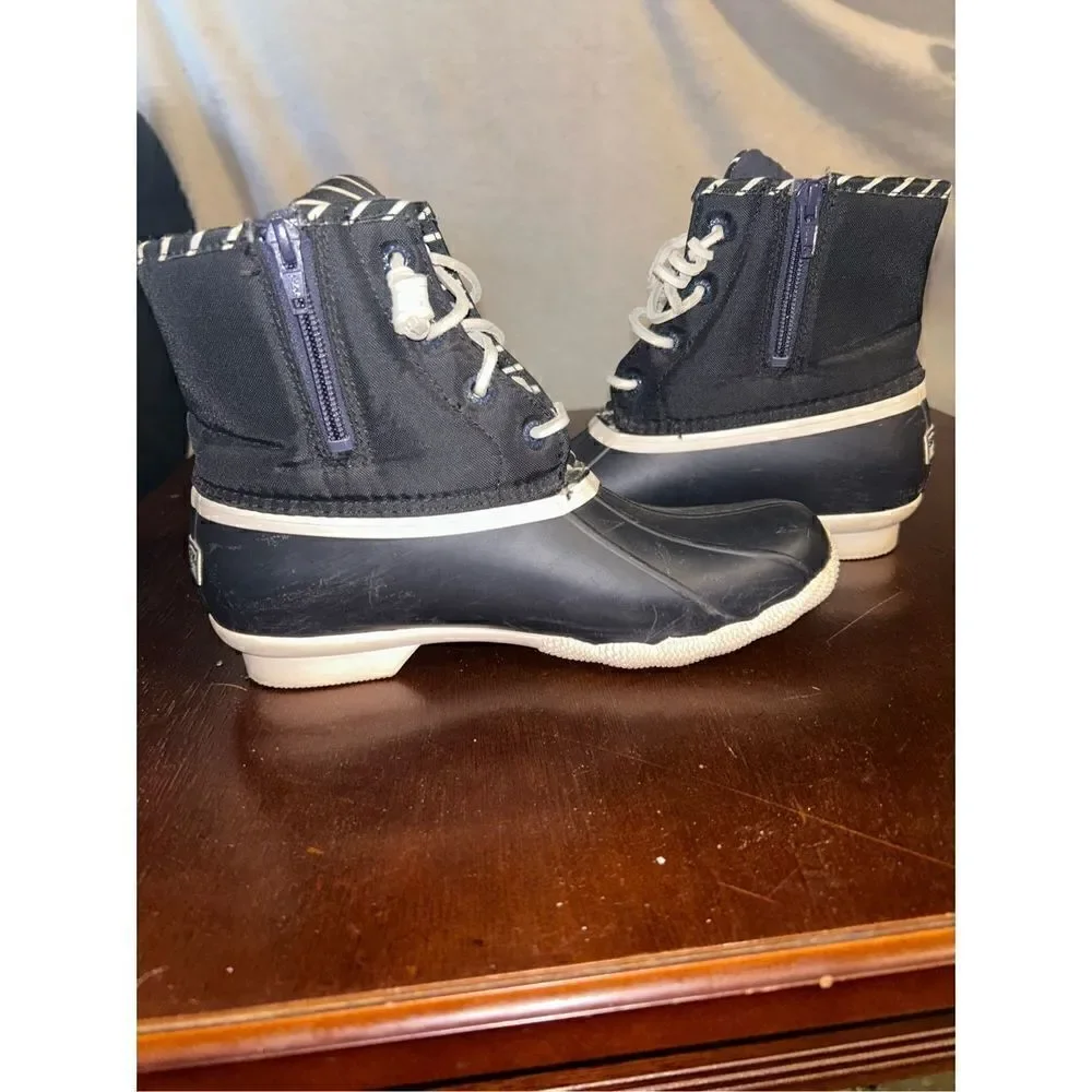 Sperry bionic waterproof bionic boots size 6.5